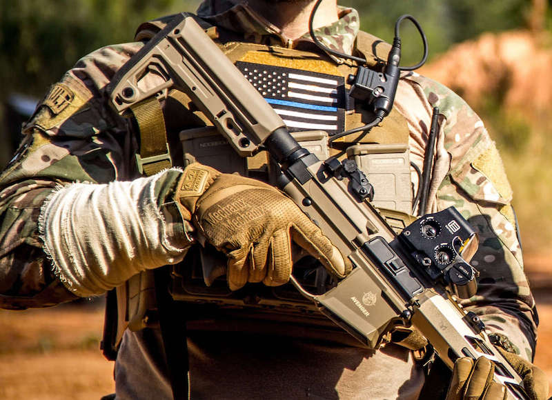 airsoft dedo fora do gatilho